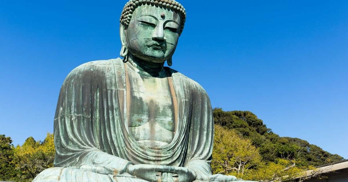 Tour com guia turístico no Japão no grande buda de kamakura no templo kotoku-in proximo a tokyo